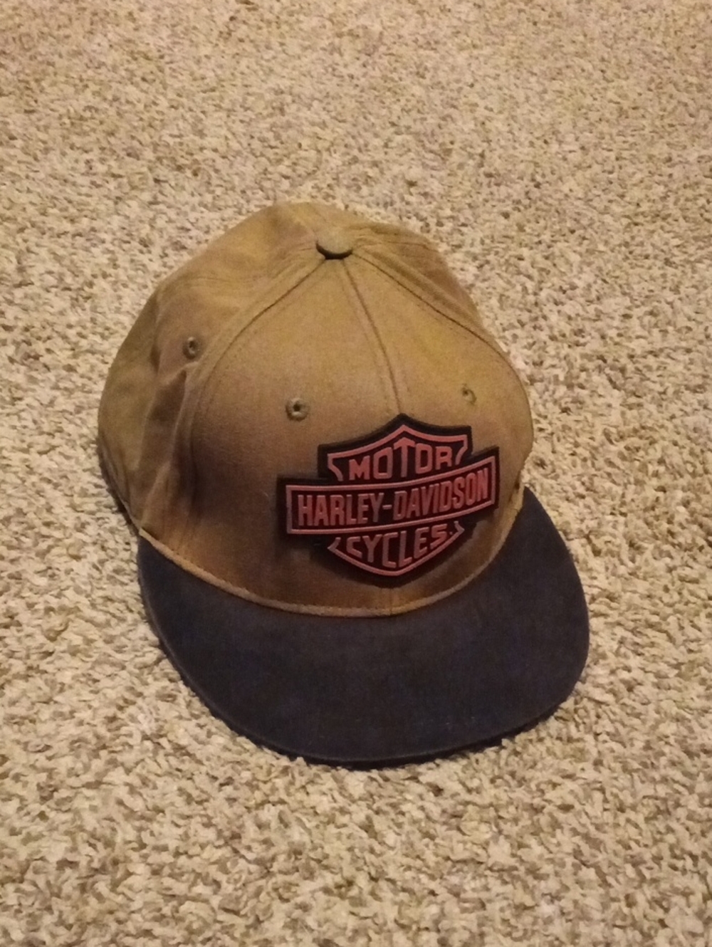 Harley-Davidson Fitted olive green and black baseball cap